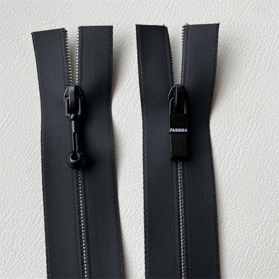 TPU/PU 耐水ジップ,水性ジップ 2側に反射ストライプ